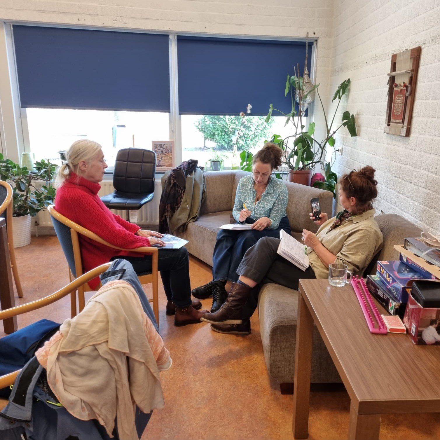 rouw verlies clubje vierkant Eenzaamheid begrijpen: inzichten uit de stad
